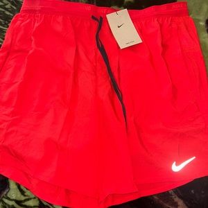 Nike Stride Dri-Fit 2-in-1 7" Running Shorts Red Mens DM4759-657